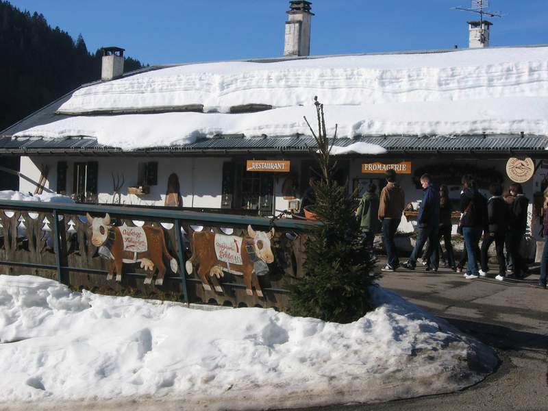 Visite à la fromagerie artisanale des Gets